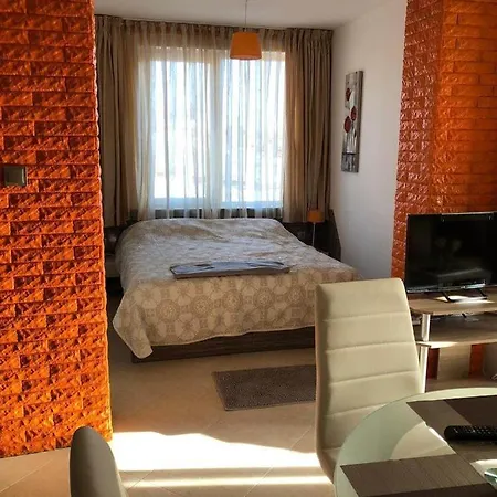 Apartment луксозно студио кети Pomorie